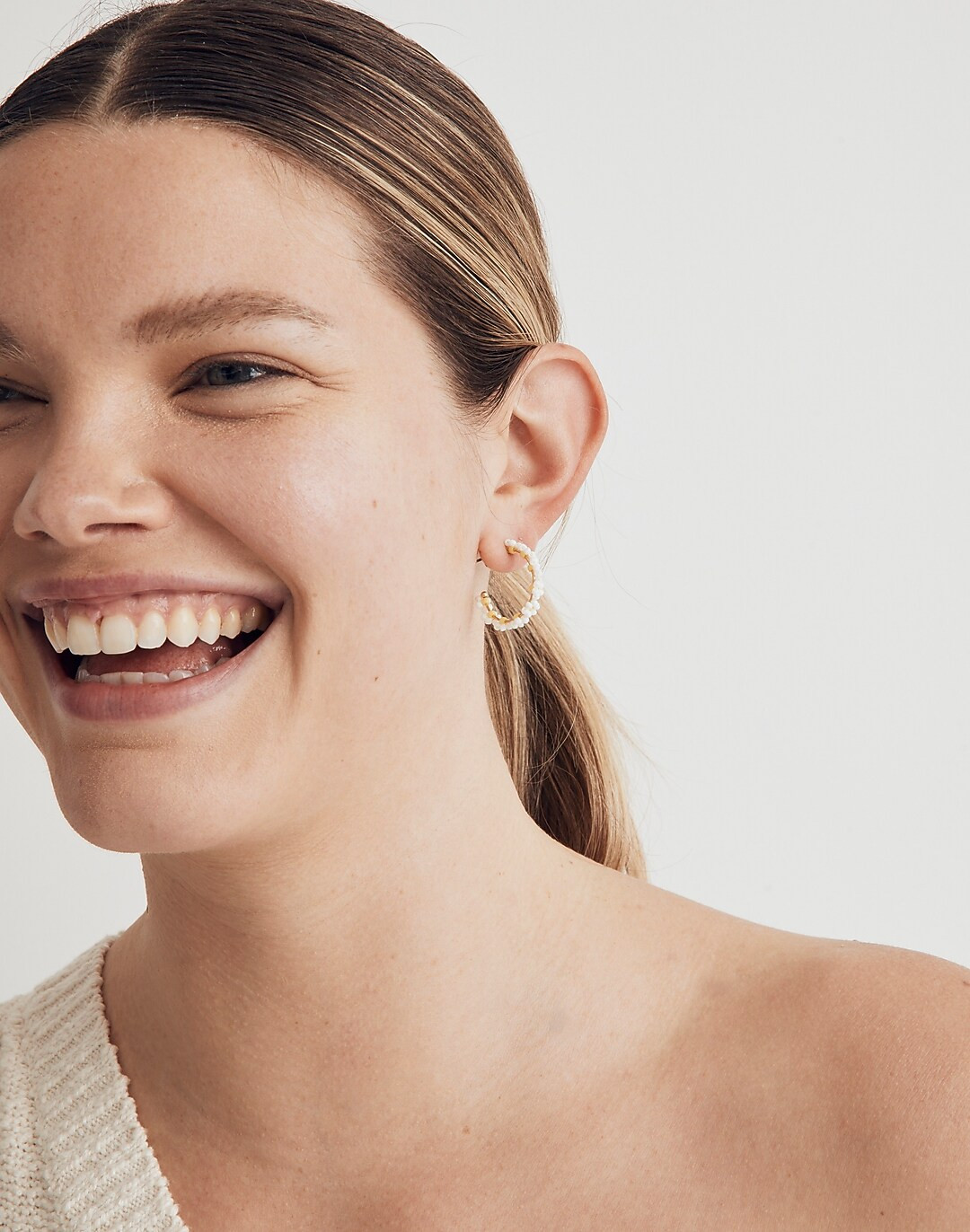 Seed Bead Daisy Hoop Earrings | Madewell