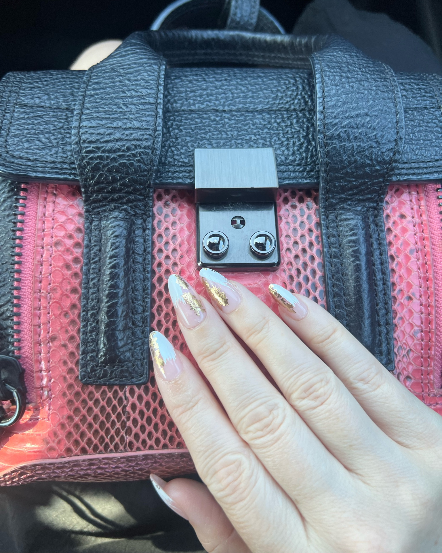 Gold and white press on nails / nail art / python bag / snakeskin bag

#LTKSaleAlert #LTKItBag #LTKBeauty