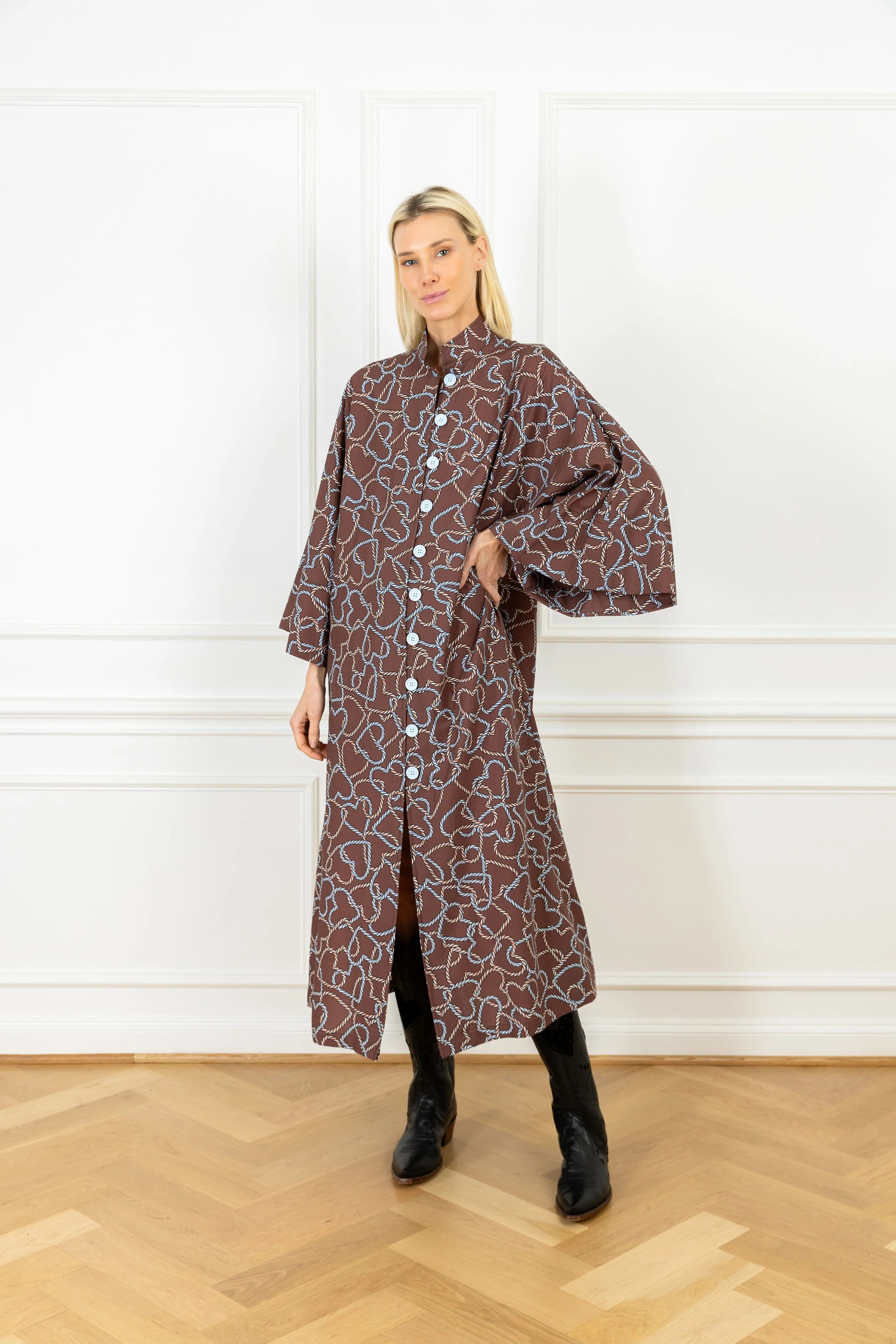 Braided Hearts Cotton Maxi Open Front Caftan | La Vie Style House