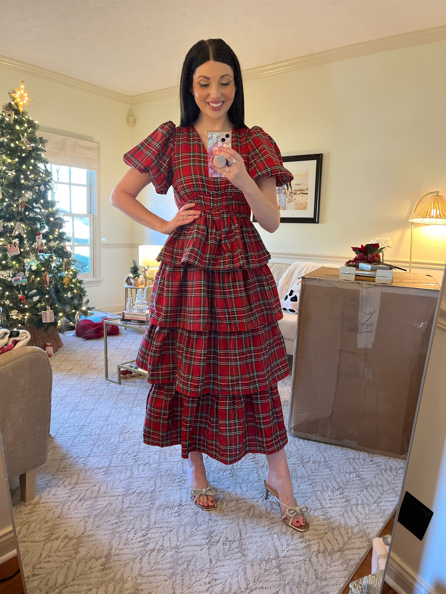 Can never resist a festive plaid dress this time of year! 



#LTKHoliday #LTKSeasonal #LTKFindsUnder100