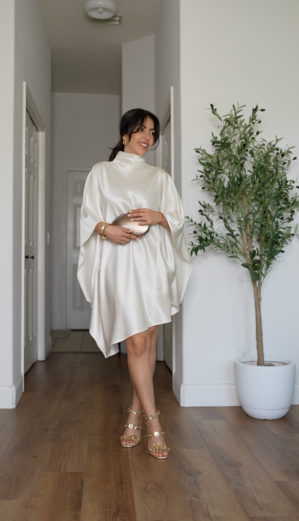 Classy & elevated Summer event dress!

LOVE this white satin dress from Aritzia! And these sequin ankle strap heels are stunning! More from my Aritzia haul below!

Event dresses, summer dress, bride to be outfit, satin mini dress, Aritzia outfits

#LTKootd #LTKWedding #LTKSeasonal