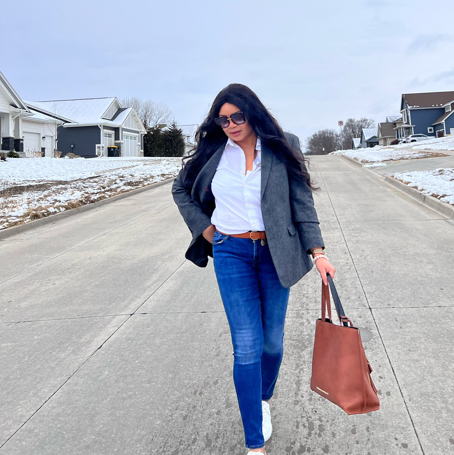 It feels so good to not wear a big thick jacket. It’s like a weight has been lifted lol #springfashion #springoutfit 

#LTKunder100 #LTKstyletip #LTKitbag