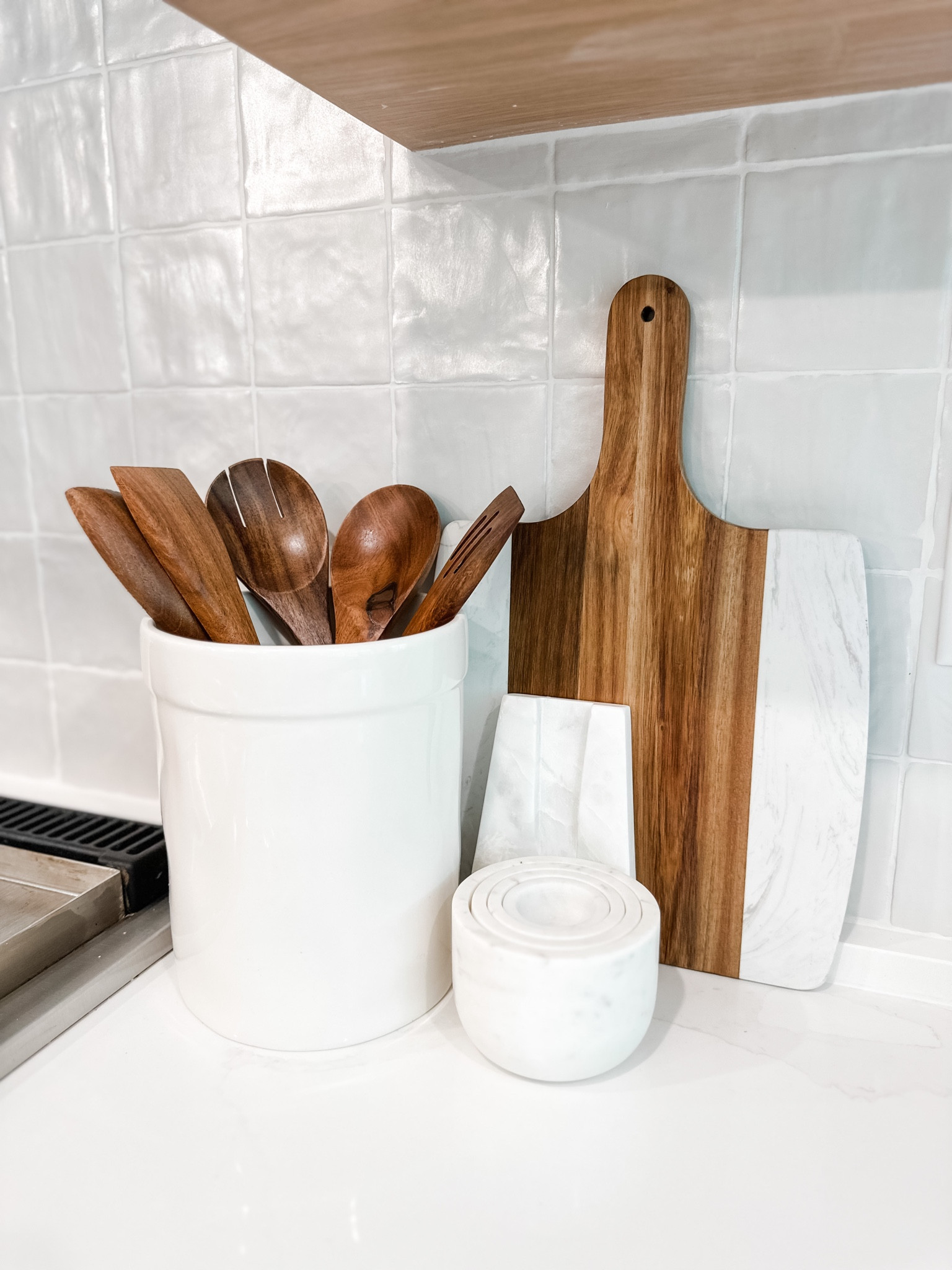 New acacia wood cookware