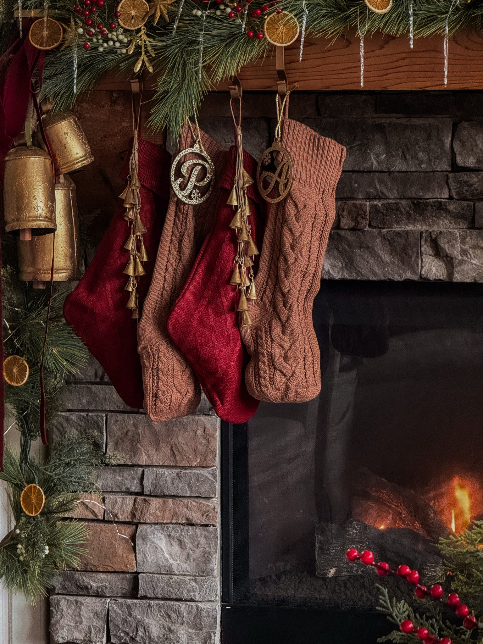 Christmas decorations on my mantle

orange slices// amazonhome // amazonfinds // stockings// burgundy //brown // vintage bells // garland 

#LTKHoliday #LTKFindsUnder50 #LTKFindsUnder100