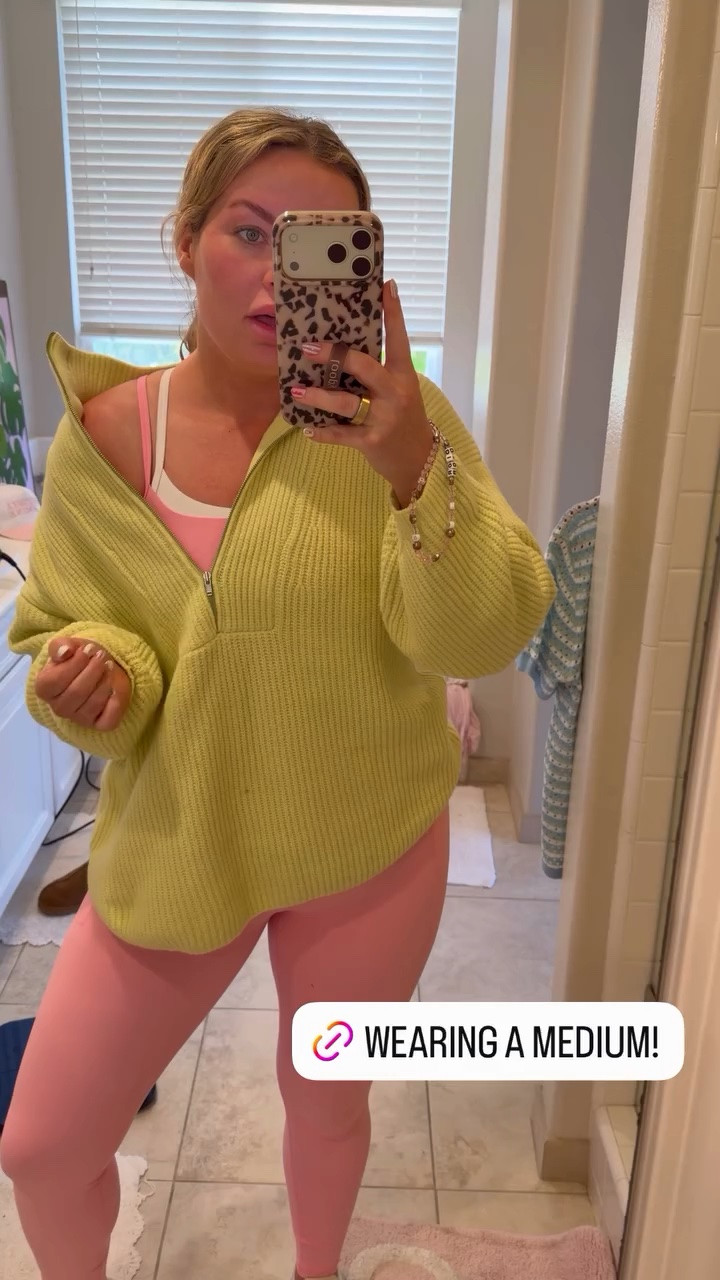 New Target workout set with this lime-yellow 🍋‍🟩 sweater!

#LTKMidsize #LTKActive