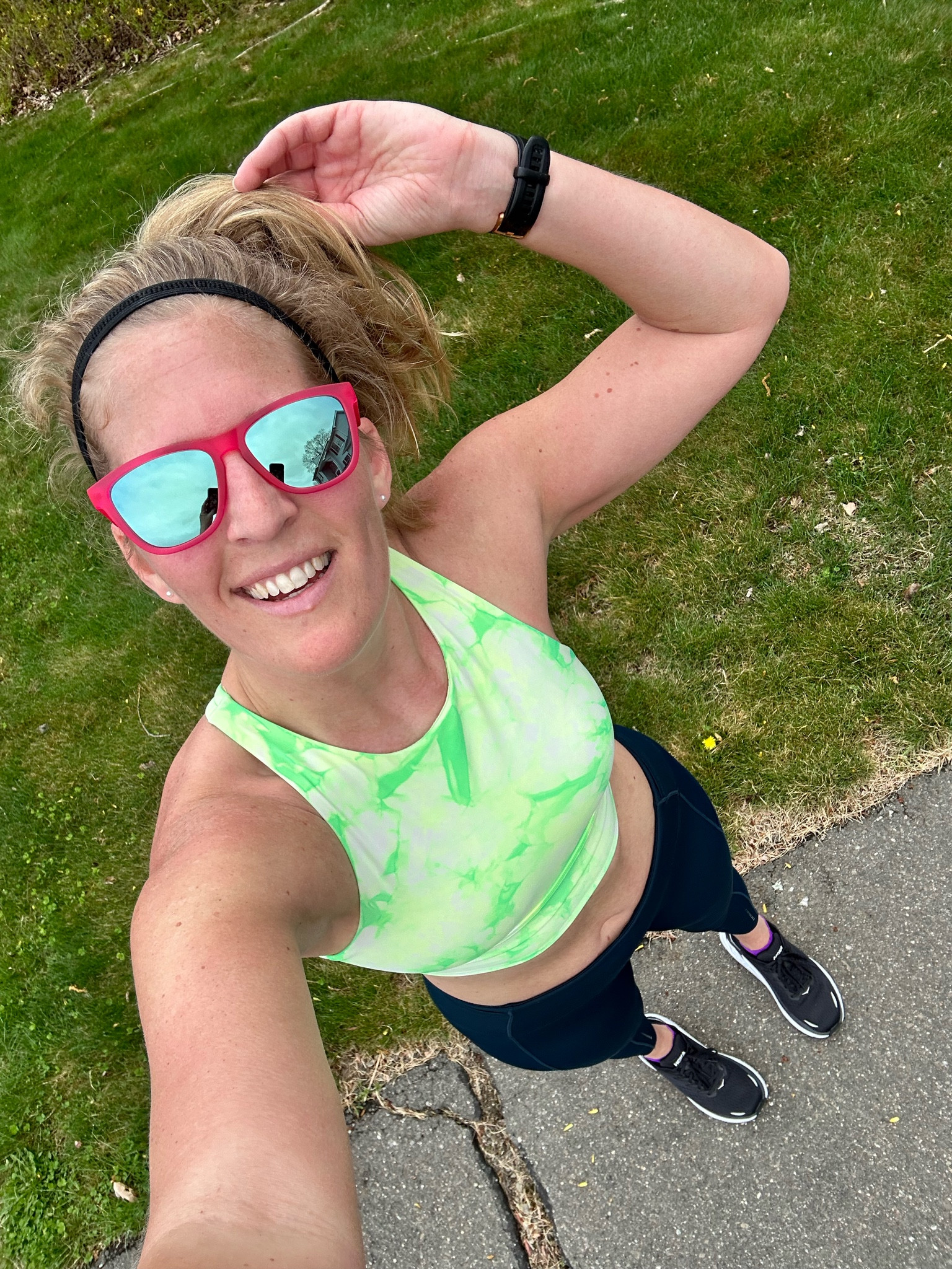 Running OOTD: Can never go wrong with lululemon’s High Neck Energy Bra. It’s one of my first grabs as soon as the weather heats up! 

#LTKfit