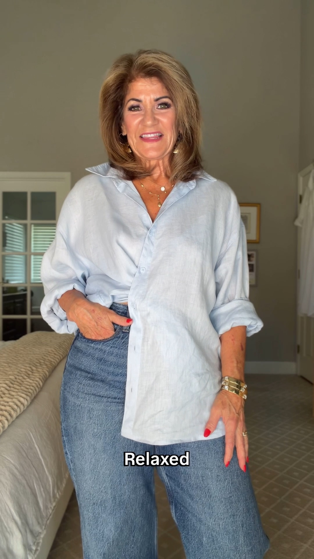 One linen shirt. Three completely different moods.

The beauty of great style isn’t having more clothes—it’s knowing how to wear the ones you already own.

This is what La Bella Figura means to me: dressing with intention, confidence, and a little effortless elegance.

✨ Which look is your favorite—1, 2, or 3?

If you love easy style ideas like this, don’t forget to:
❤️ Like
💬 Comment your favorite look
📌 Save this for the next time you reach for your linen shirt
📤 Share it with a friend who loves effortless style.

Shop this look and my favorite wardrobe pieces through my LTK—link is in my bio.

#WomenOver50 #LinenStyle #StyleOver50 #EverydayElegance #LaBellaFigura