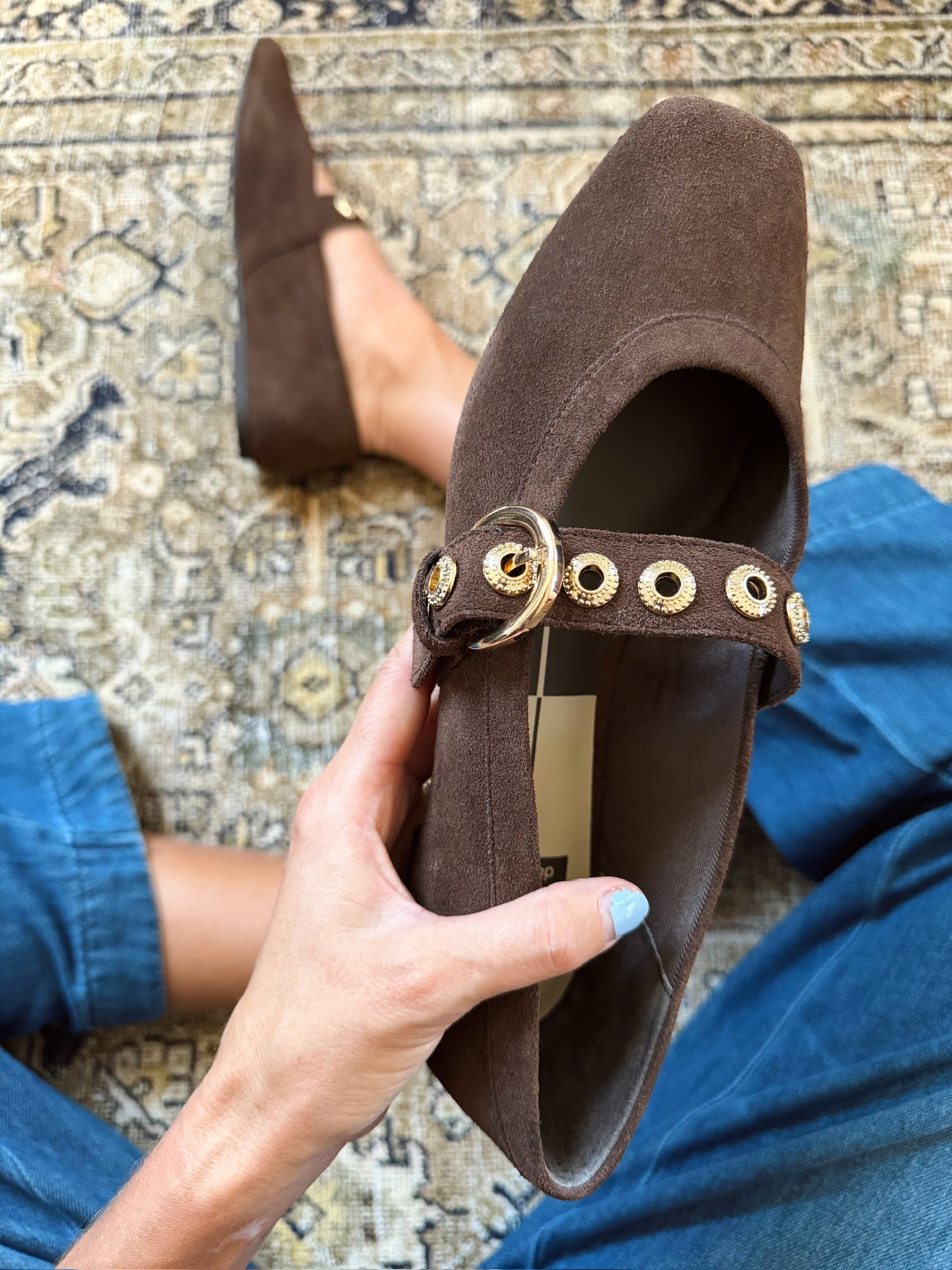 These flats are so cute and comfortable, best part is they are on sale now during the Nordstrom anniversary sale!! ￼Nsale

#LTKSaleAlert #LTKootd #LTKgrwm
