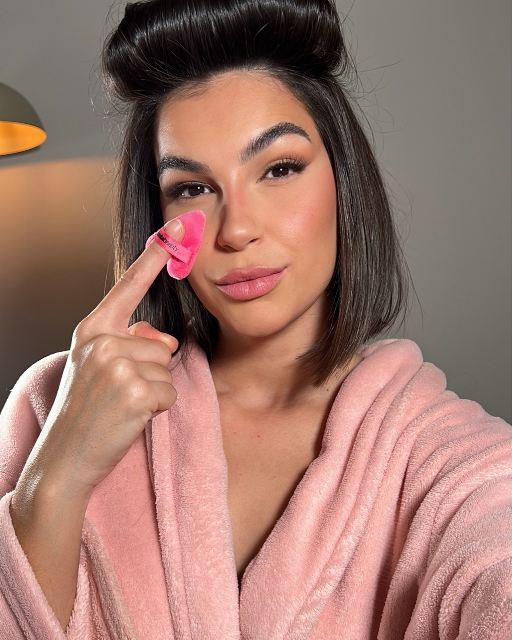 ADEUS OLHEIRAS CRAQUELADAS ✨



#LTKbrasil #LTKbeleza