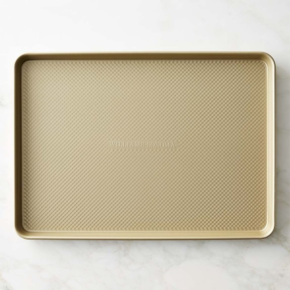 Williams Sonoma Goldtouch® Three-Quarter Sheet Pan | Williams-Sonoma