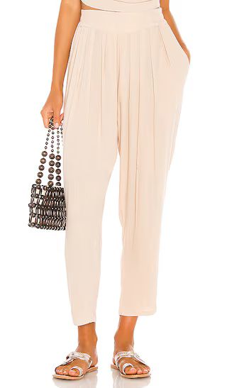 Tanah Solid 80s Pleated Trouser in Doe | Revolve Clothing (Global)