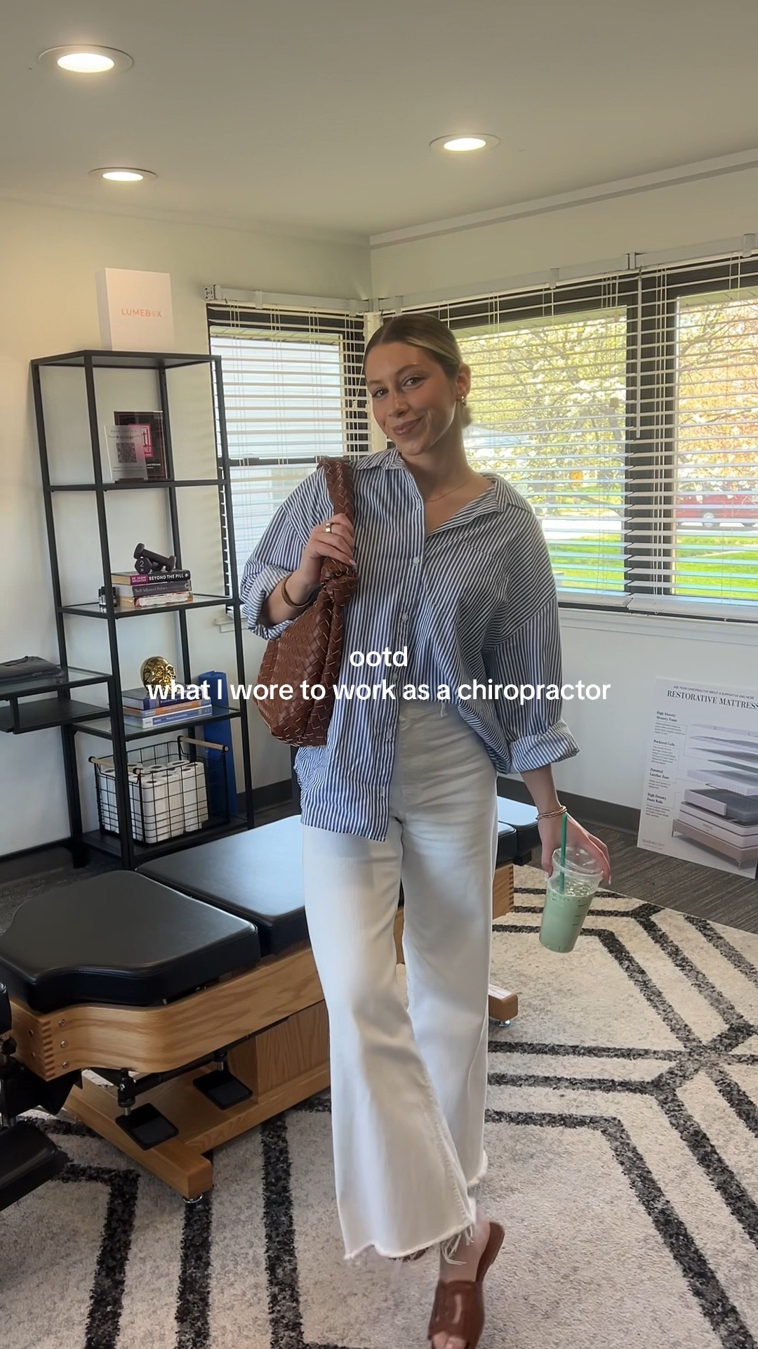 Catch me in stripes all spring and summer! My jeans are the Marine Jeans from Zara, but linked similar!

Easy spring summer outfit // Spring outfit idea


#LTKShoeCrush #LTKStyleTip #LTKFindsUnder50