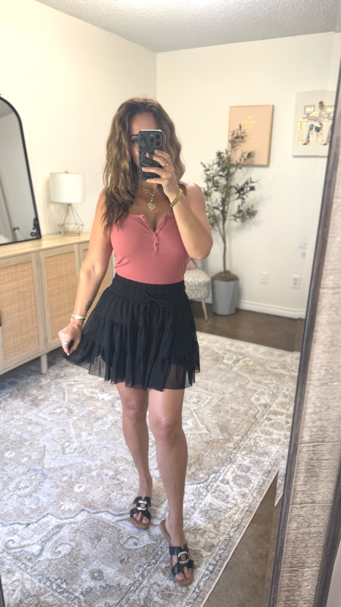 The softest and prettiest athletic skirt. It’s got shorts and pockets

#LTKootd #LTKmomlife #LTKSaleAlert
