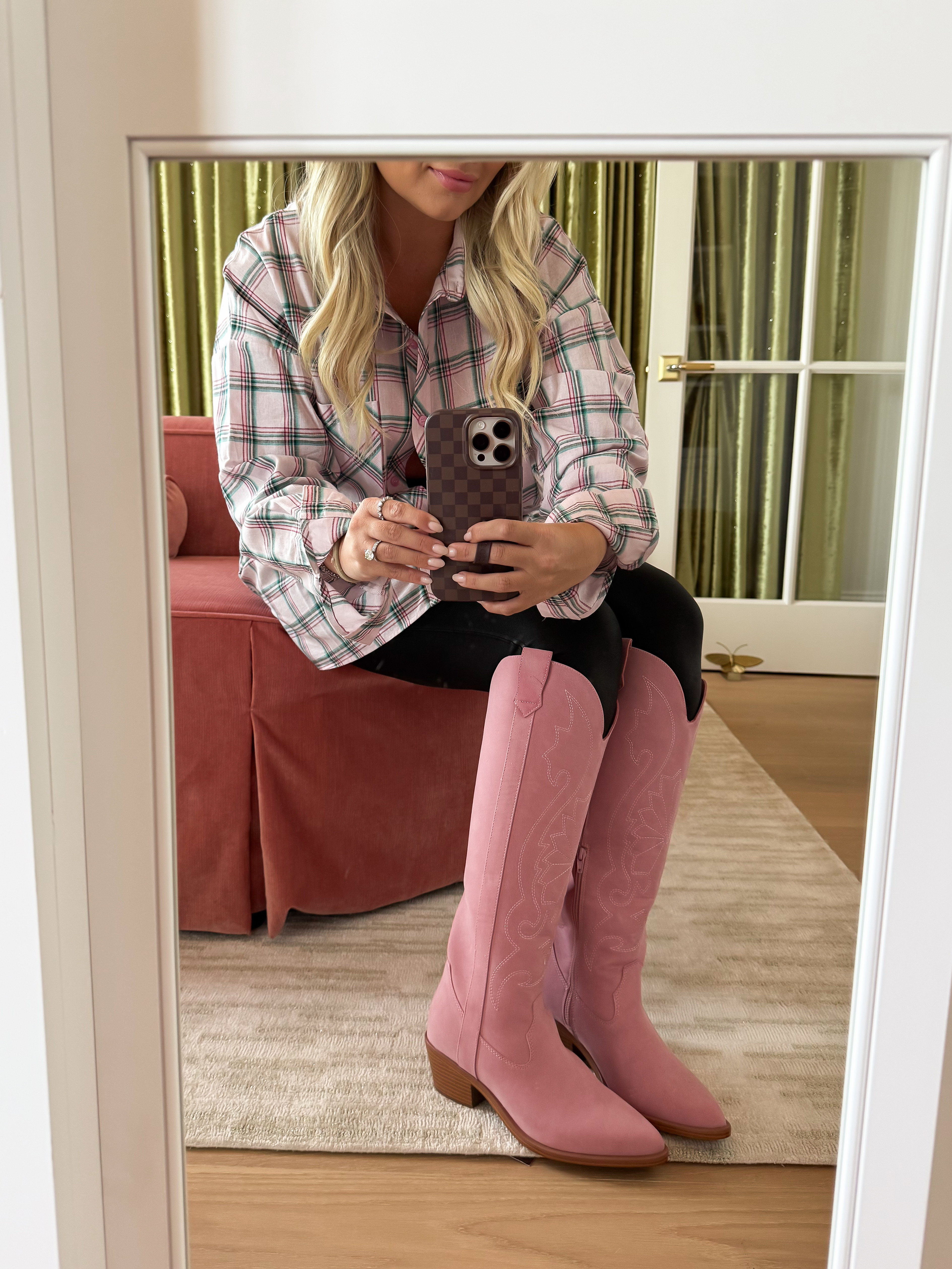 Pink Lily Holiday Try-On Haul | Use code WHITNEY for 40% off. 

 

#LTKHoliday #LTKSeasonal