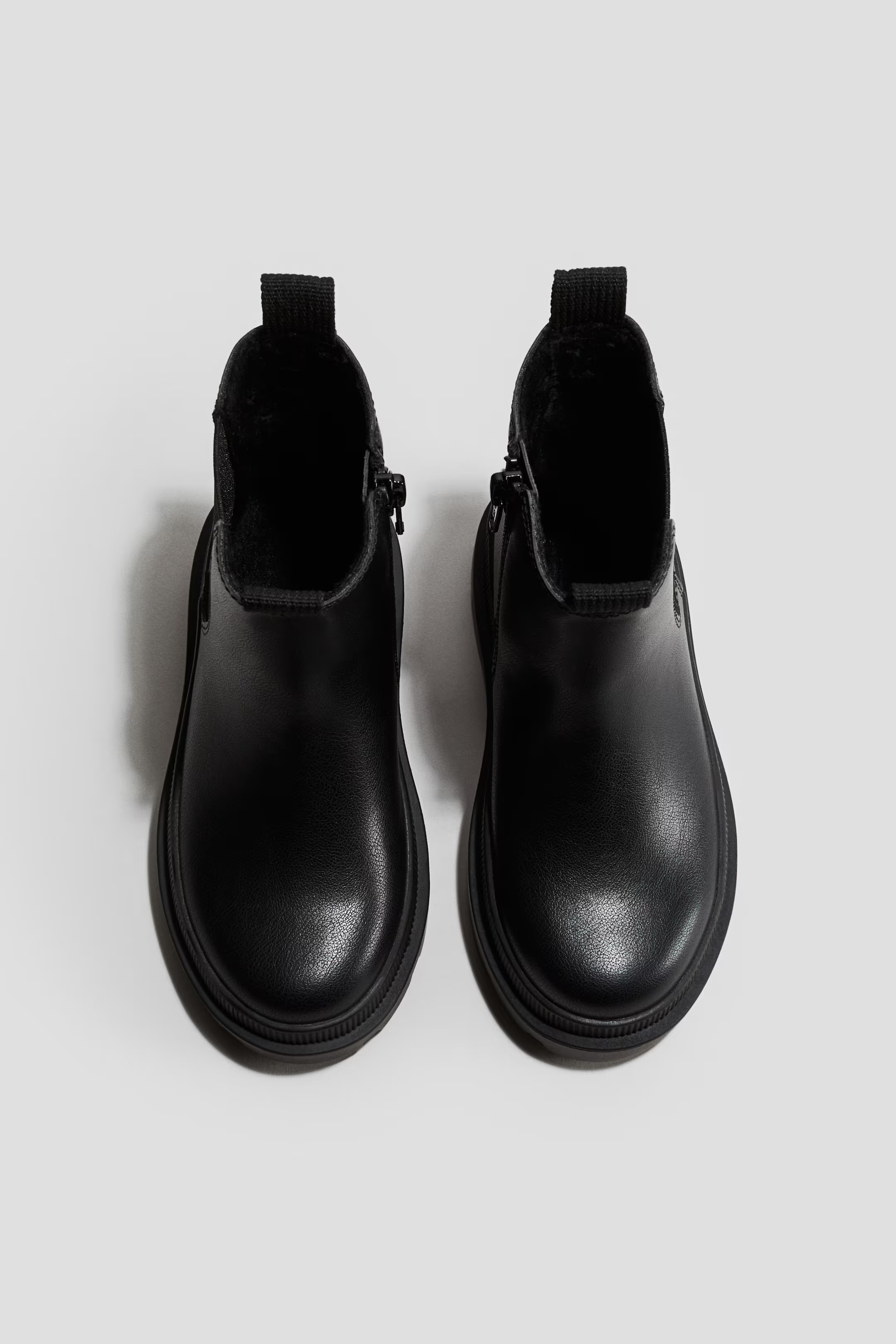 Chelsea Boots | H&M (US + CA)
