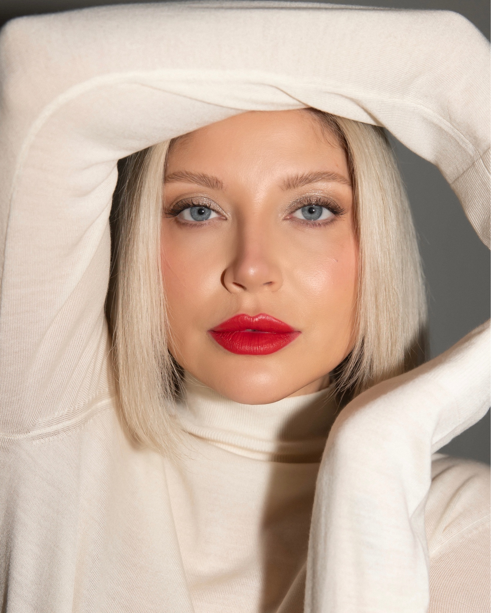 2024 energy ❤️

#LTKSeasonal #LTKHoliday #LTKbeauty