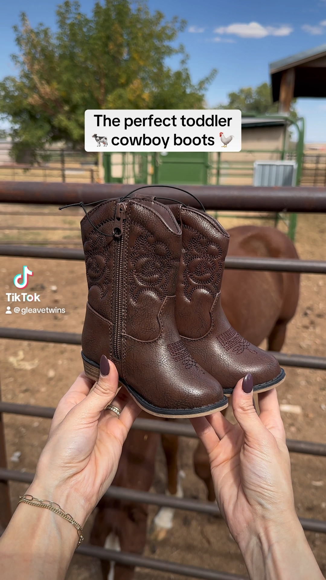 Gender neutral and $25?? I’m in 😍🌾🚜🌽

#LTKfindsunder50 #LTKVideo #LTKkids