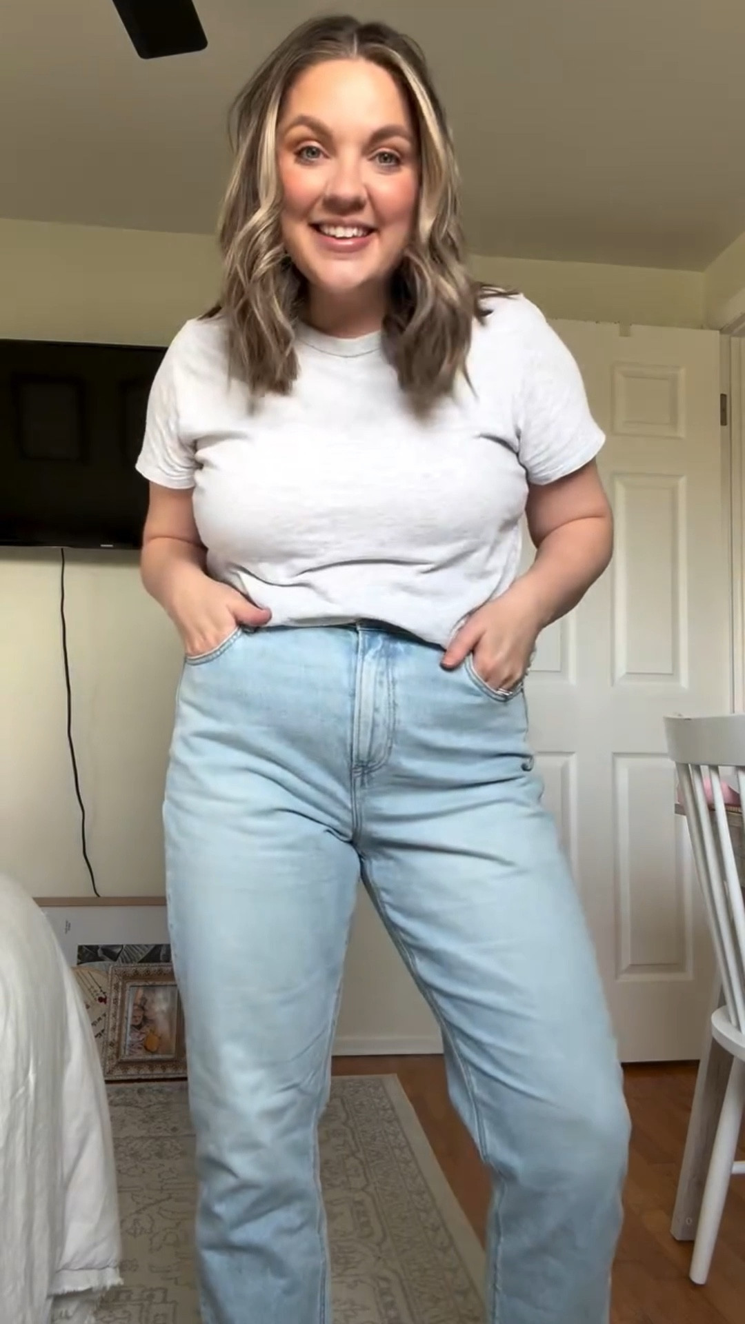 I love me some basics. And these two are on repeat in my closet. This cropped t is so flattering! It doesn’t bag out through out the day, and It’s easy to layer while the mornings are chilly and the afternoons are a bit warmer. 

I love the way these jeans fit. The don’t emphasize my pooch. The wash is really nice, and I’m replacing an older pair that bags out earlier with these. 

Follow @brittney_baxendale and Comment BASICS below to receive a DM with the link to this post on my LTK ⬇ https://liketk.it/5ANTi