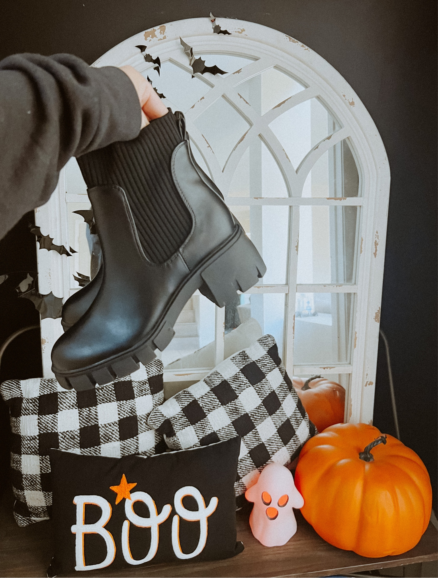 The P E R F E C T black fall boots you N E E D 🕷🕸✨

#LTKstyletip #LTKSeasonal #LTKunder50