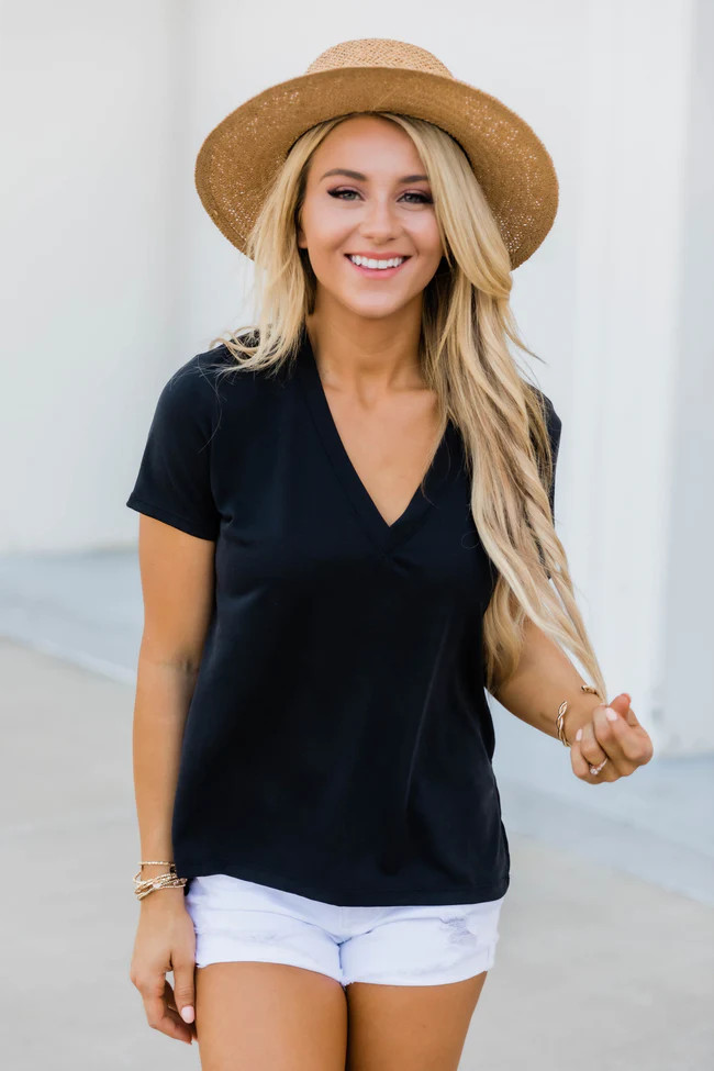 Seek You Out Black Tee | Pink Lily