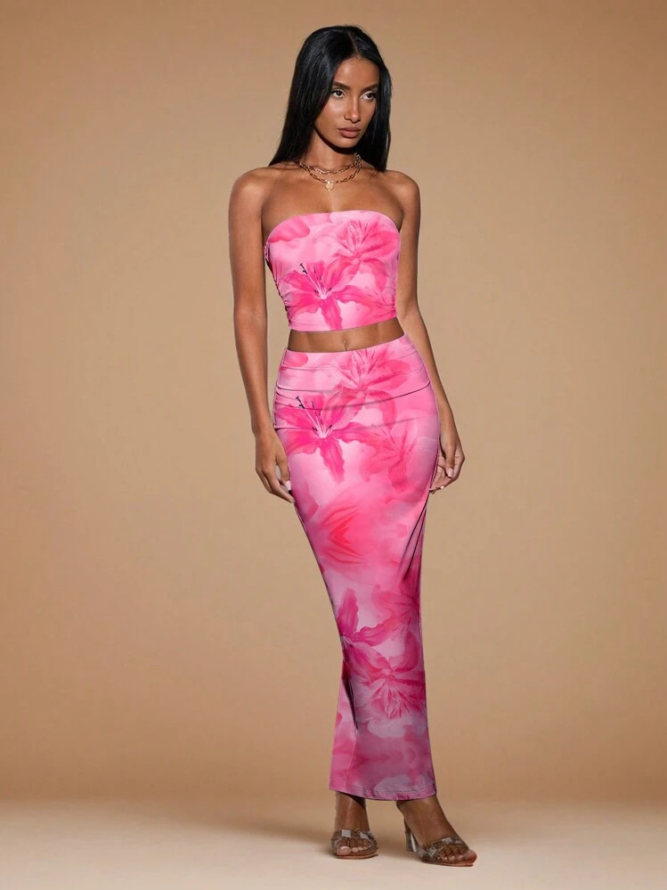 SHEIN BAE 2pcs/Set Women Casual Allover Print Strapless Top & Shorts Set, Summer | SHEIN