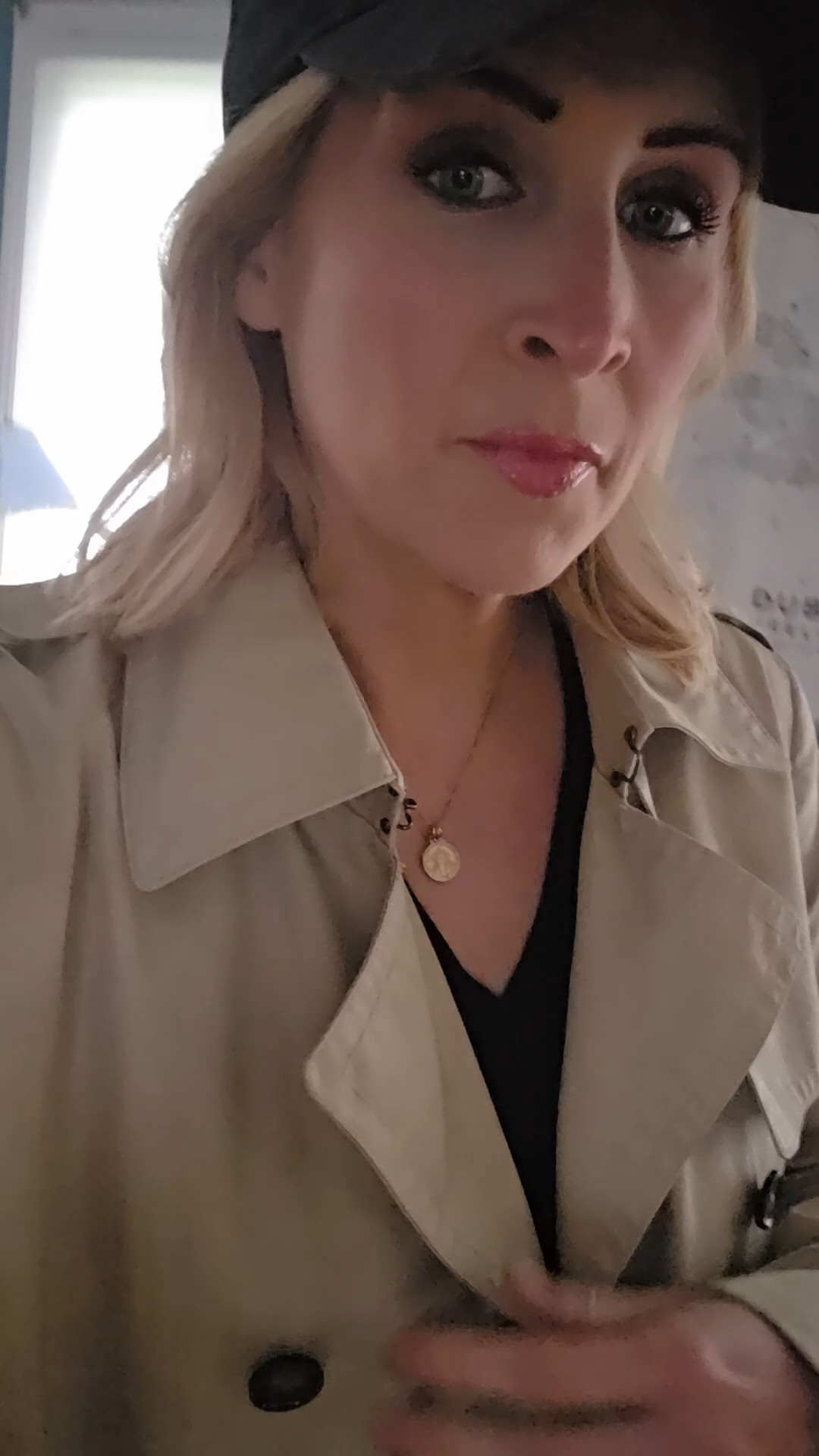 Drove up to New Jersey to surprise my mom we are about to go shopping/antiquing rainy damp day definitely calls for trench coat and a light merino wool sweater banana Republic always comes through for the win 

#LTKMothersDay #LTKdayinmylife #LTKootd