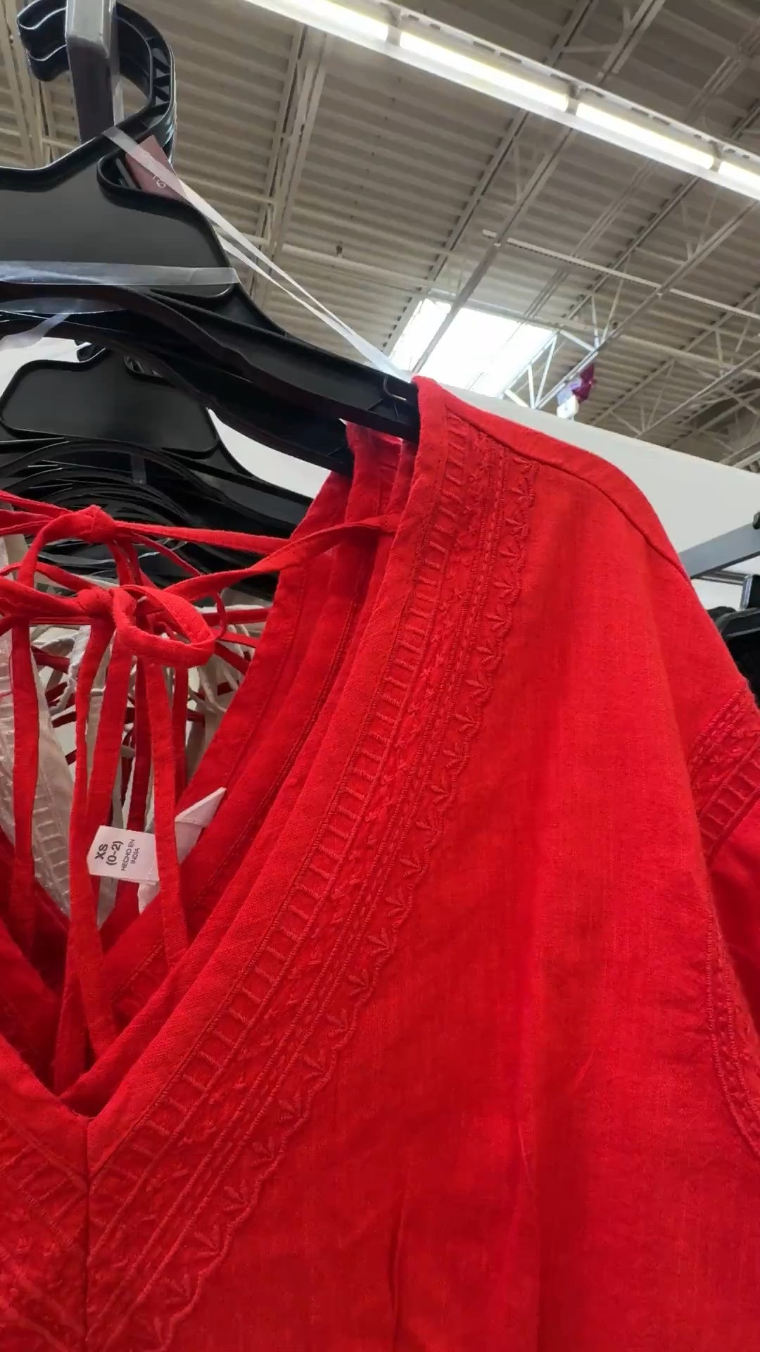 Such a pretty new Walmart top!

#LTKootd
