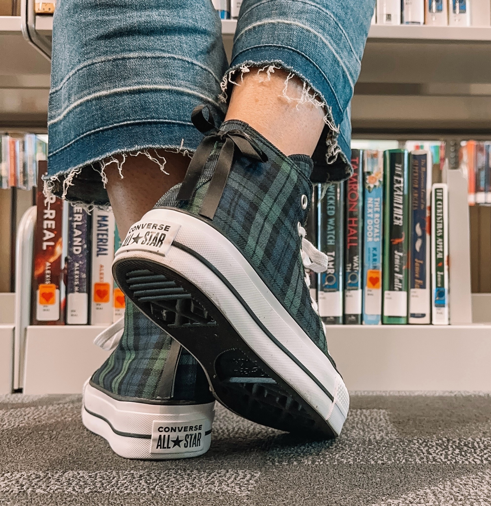 Plaid Converse with a bow accent? You need these shoes for fall! Mid platform sole and a cushioned footbed, you’ll reach for these to wear with just about anything  