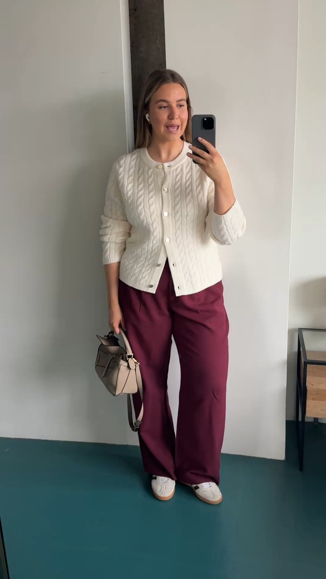 Abercrombie trousers W33 L
Cream cardigan XL
Adidas trainers 
Loewe handbag 

#LTKeurope #LTKautumn #LTKmidsize