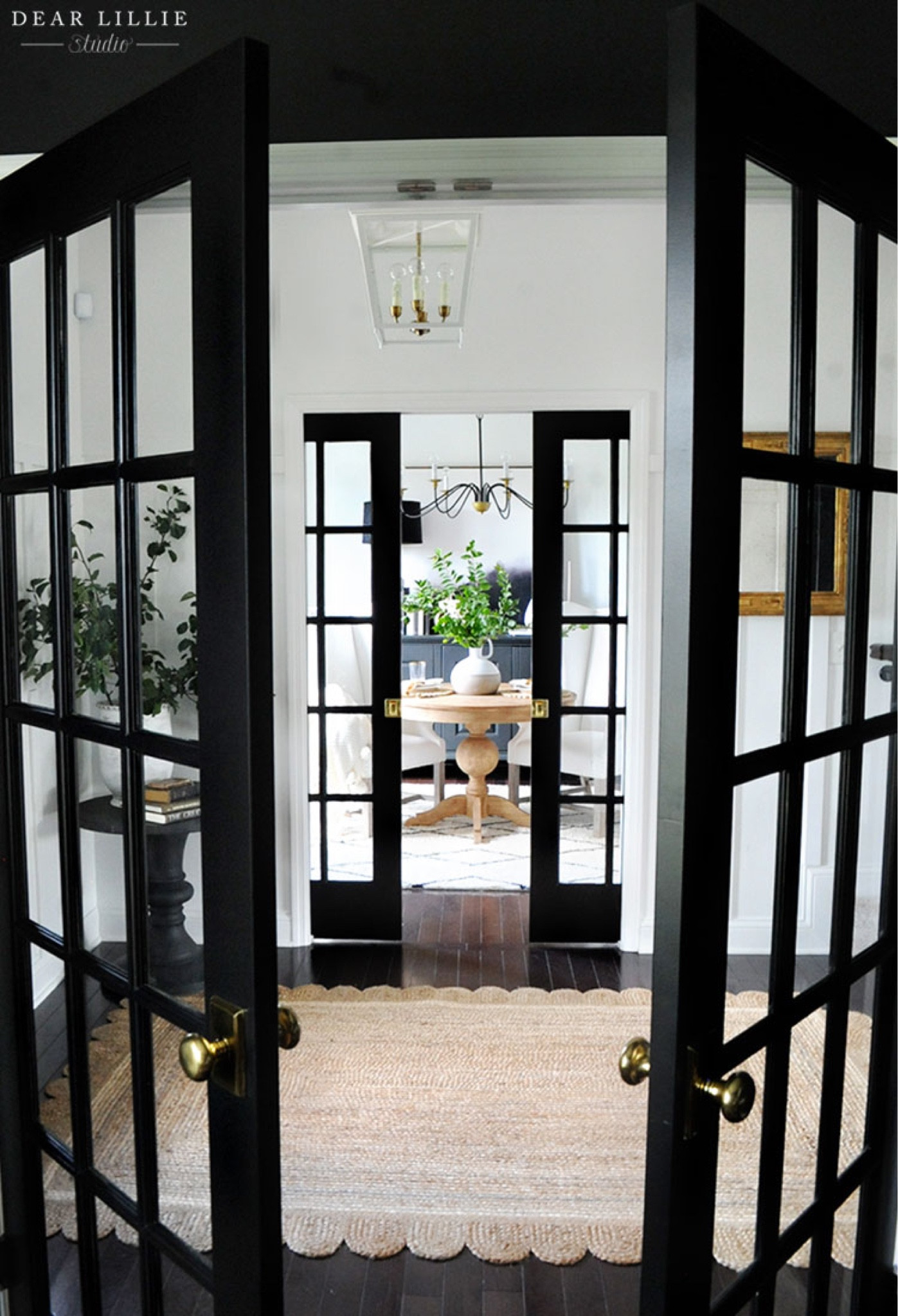 Entryway...

#LTKhome #LTKSeasonal