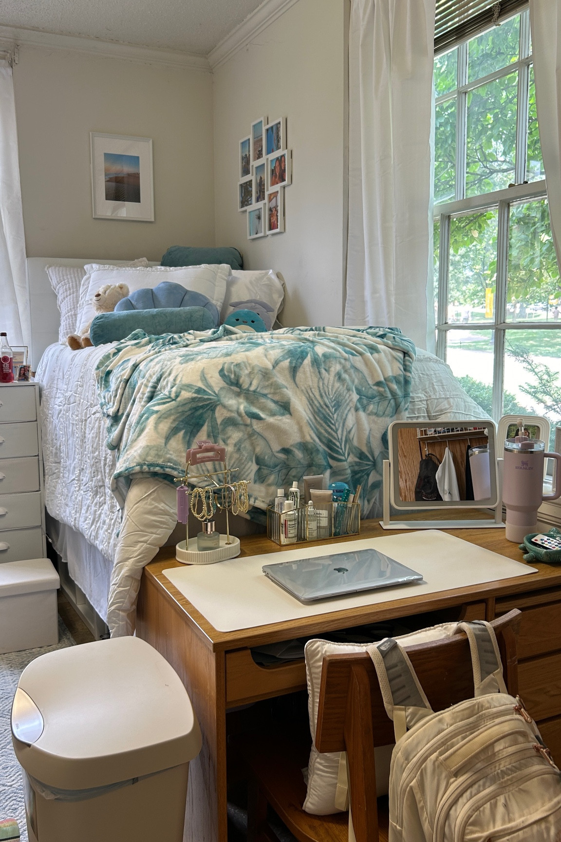 my dorm room finds!! my room turned out exactly how i wanted it to, and here’s how! 

#LTKBacktoSchool #LTKHome #LTKFindsUnder100
