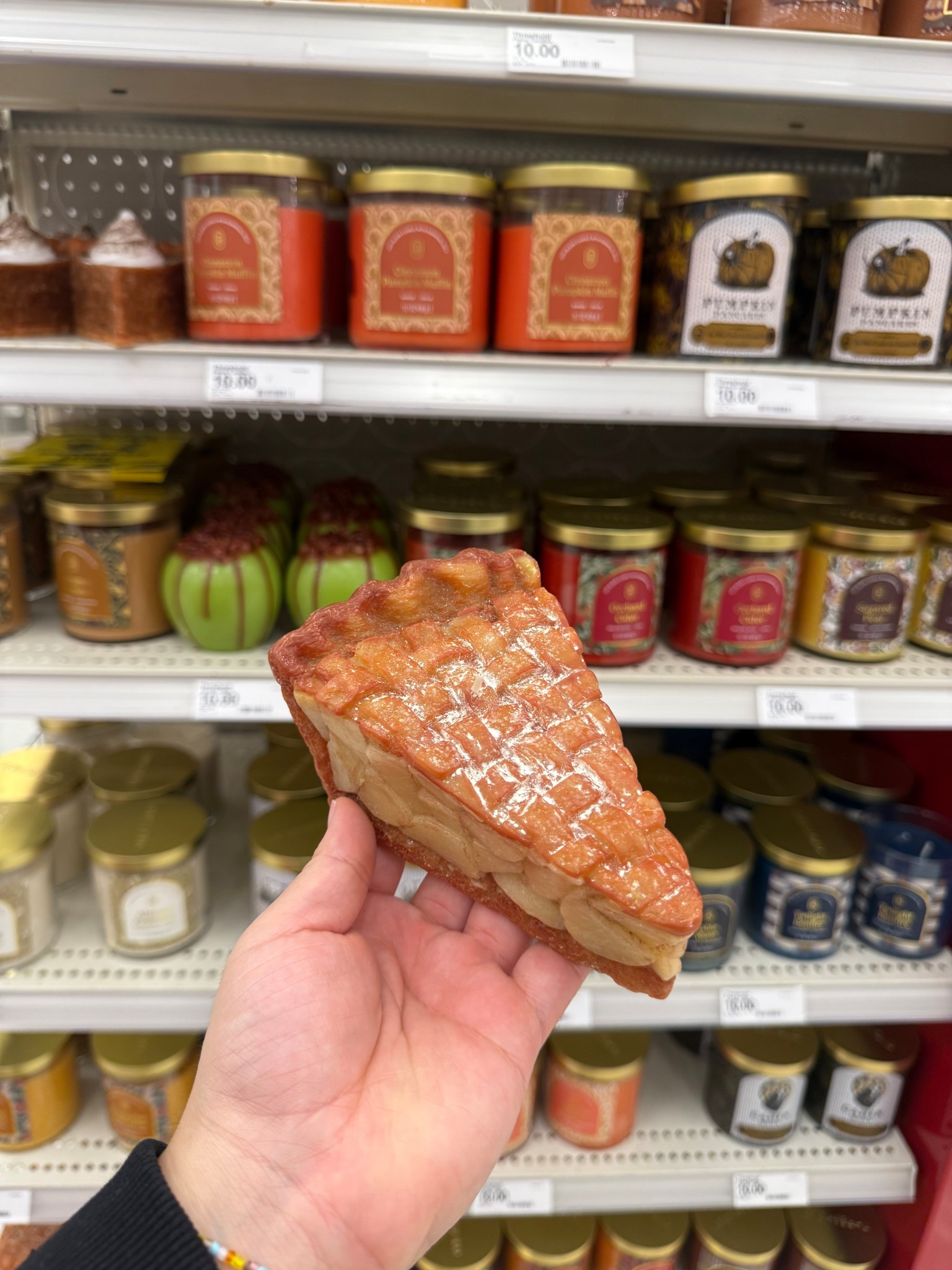 Wax candles for fall / autumn season 🍂

#LTKFamily #LTKSeasonal #LTKHome