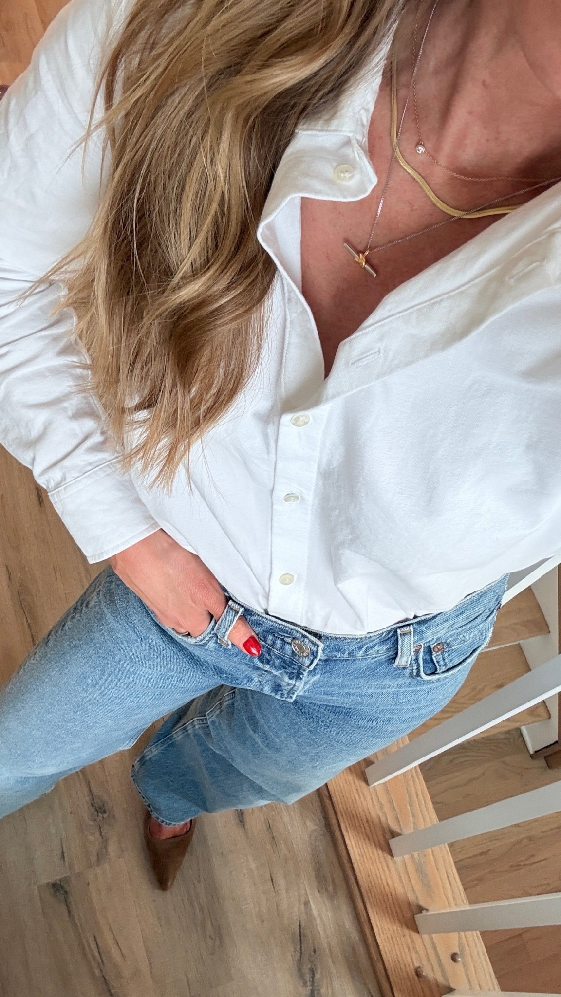 It’s all in the details! I love a crisp white button down and denim. 

#LTKSeasonal #LTKgrwm #LTKootd