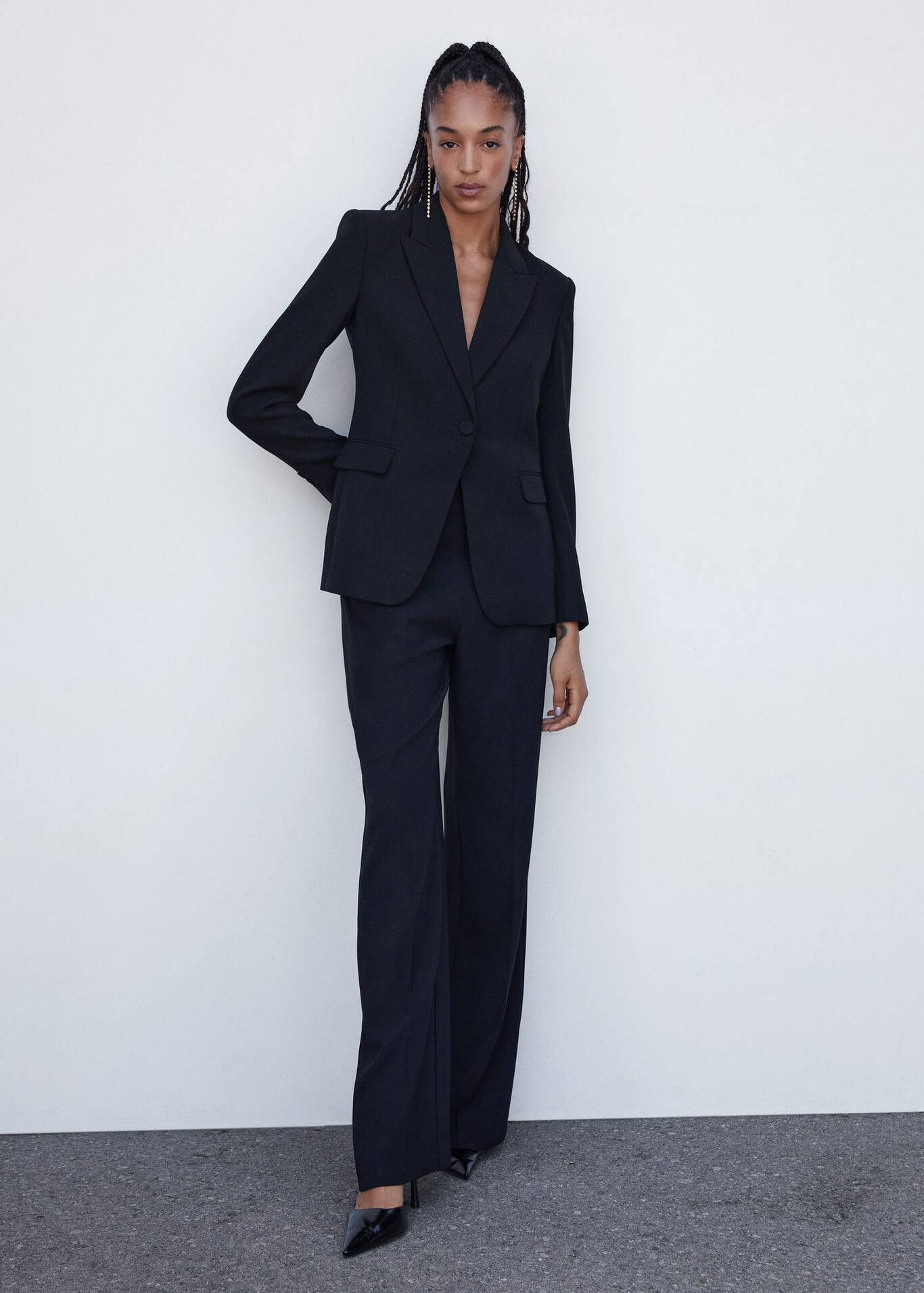 Suit blazer with buttons | MANGO (US)