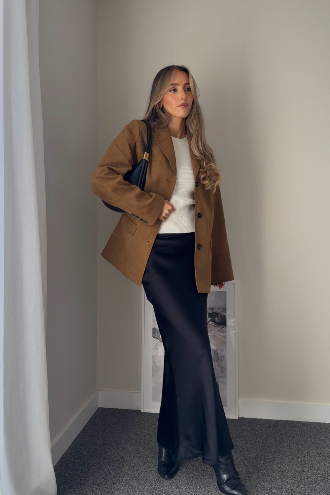 Autumn outfit styling the perfect suede blazer 

#LTKuk #LTKstyletip #LTKautumn