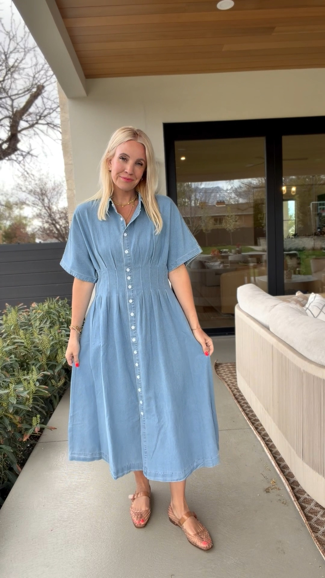 I have loved this denim dress for a while now and wanted to reshare! Size M

#LTKootd #LTKmomlife #LTKgrwm