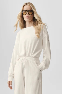 ALO | Muse Crewneck Neck Pullover Top in Ivory, Size: Medium | Alo Yoga