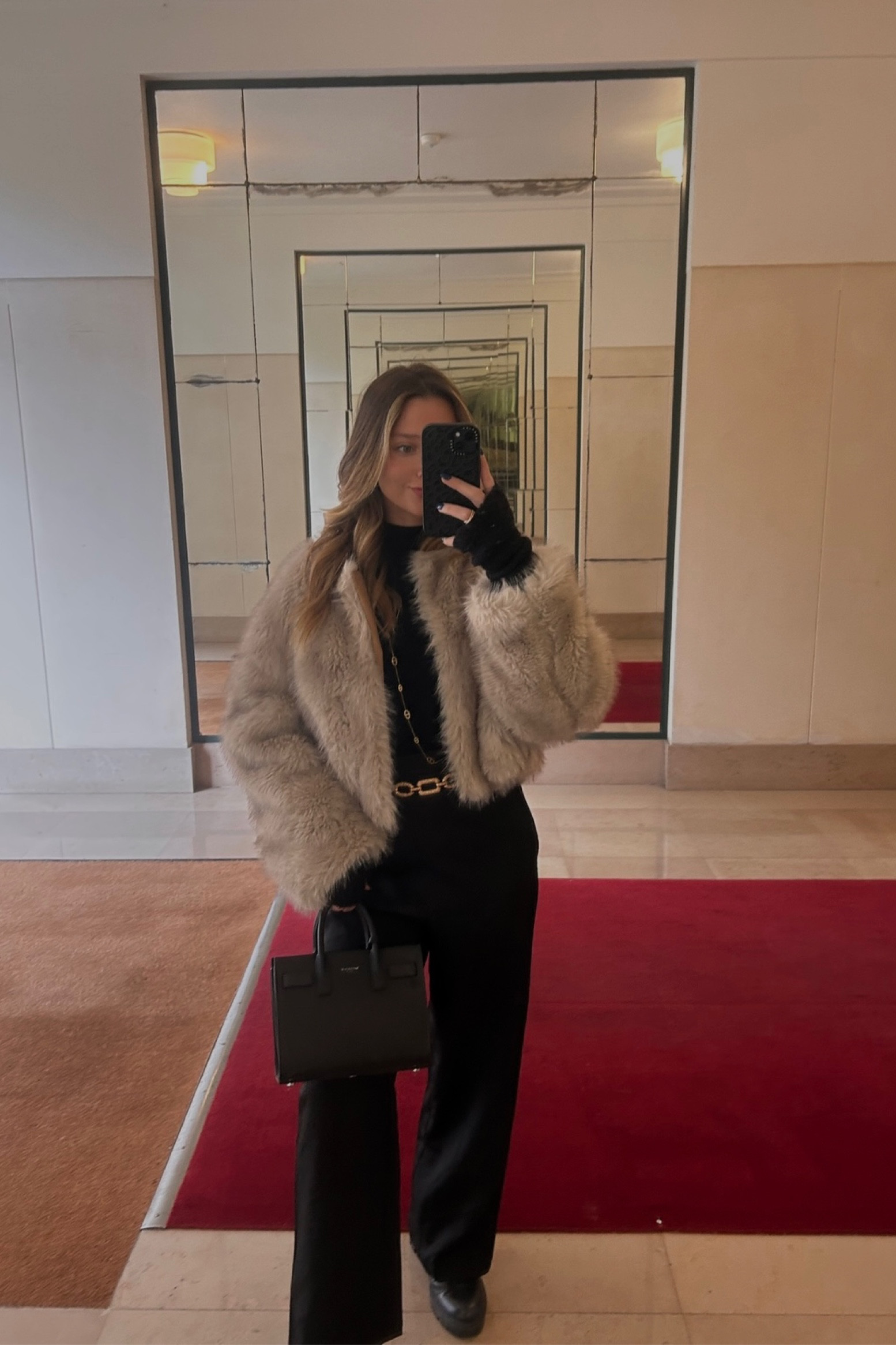 Mob Wife ootd 🐈‍⬛

#fourrure#fakefourrure#mobwife#leather#ysl#camel#beige#classicootd#paris#london

#LTKSpringSale #LTKSeasonal #LTKmidsize