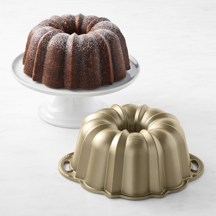Nordic Ware Nonstick Cast Aluminum Anniversary Bundt® Pan | Williams-Sonoma