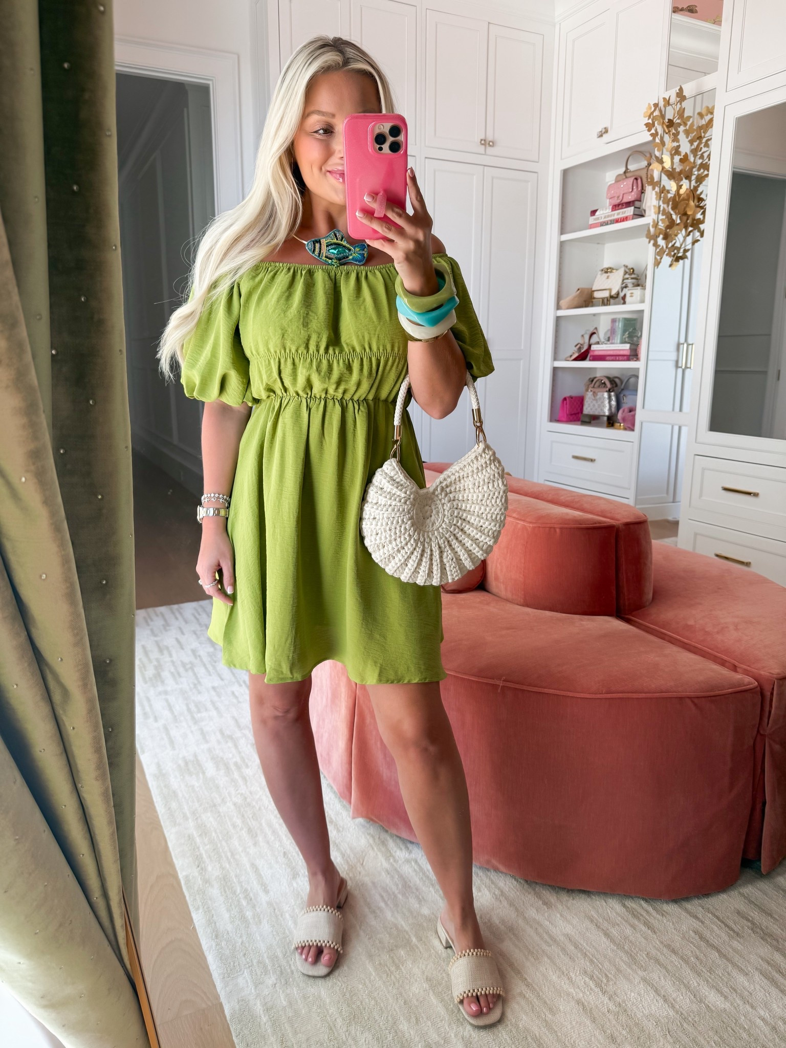 Wearing size small 

#LTKgrwm #LTKootd