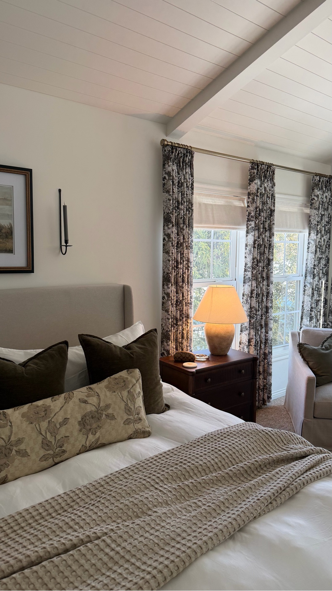 Such a stunning timeless pattern  🤌🏻

#LTKdayinmylife #LTKHome