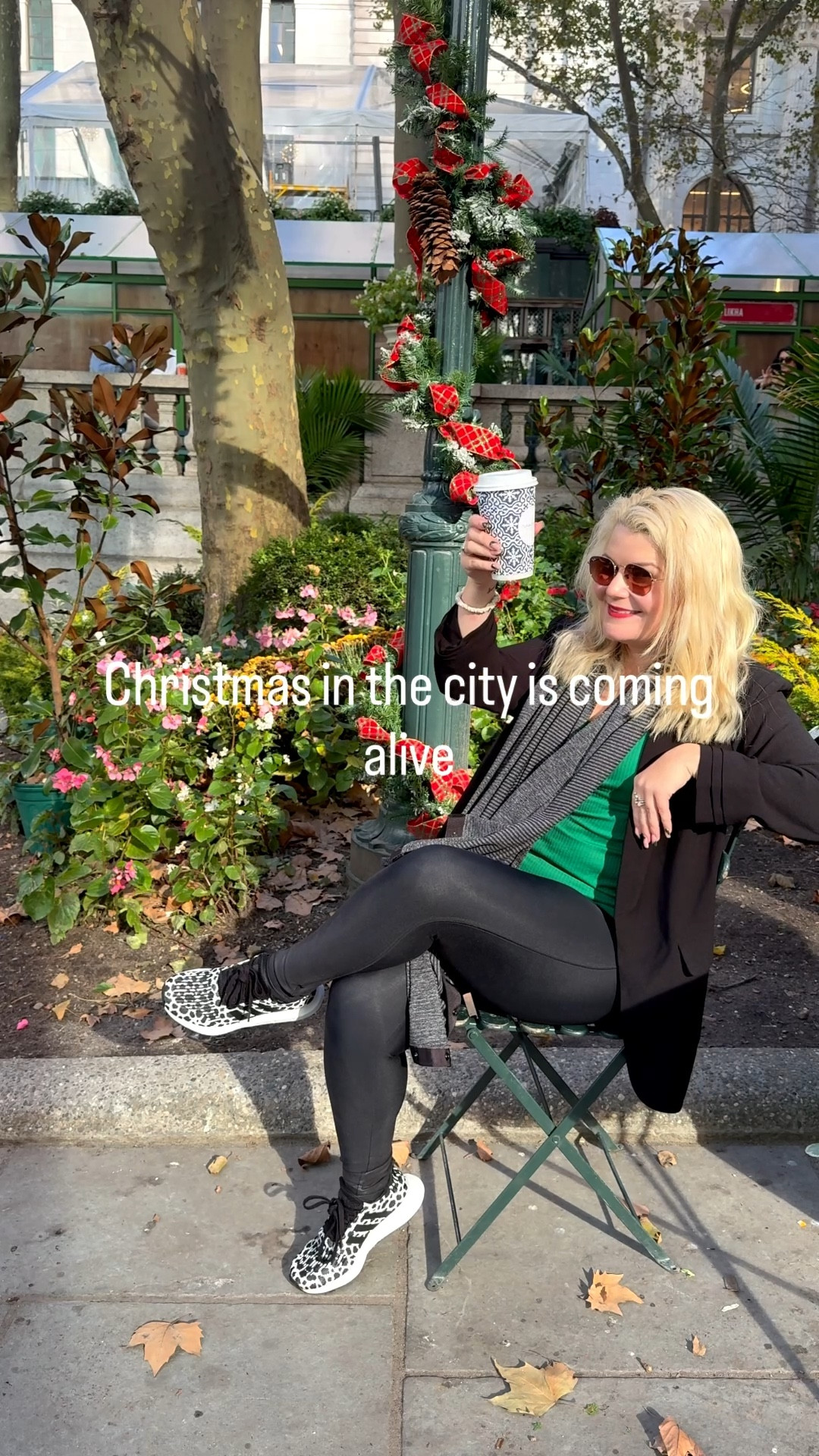 I love this time of year when New York comes alive with CHRISTMAS!!!!!😍🥰

Slowly but surely the most wonderful time of the year is here🎄⛸️🎅🏼
#anauticalchristmas #christmasinthecity #christmasobsessed #christmasishere #newyorkcitychristmas 

#LTKHoliday #LTKSeasonal #LTKActive