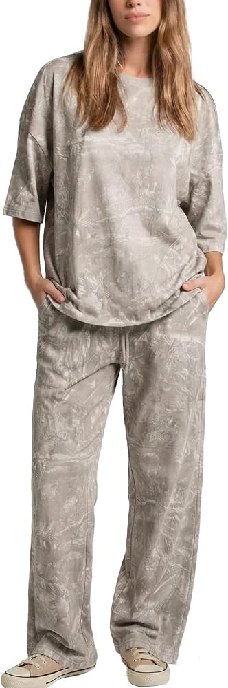 Women's 2 Piece Lounge Sets Oversized Camo T-Shirt Wide Leg Pants with Pockets Soft Casual Outfit... | Amazon (US)