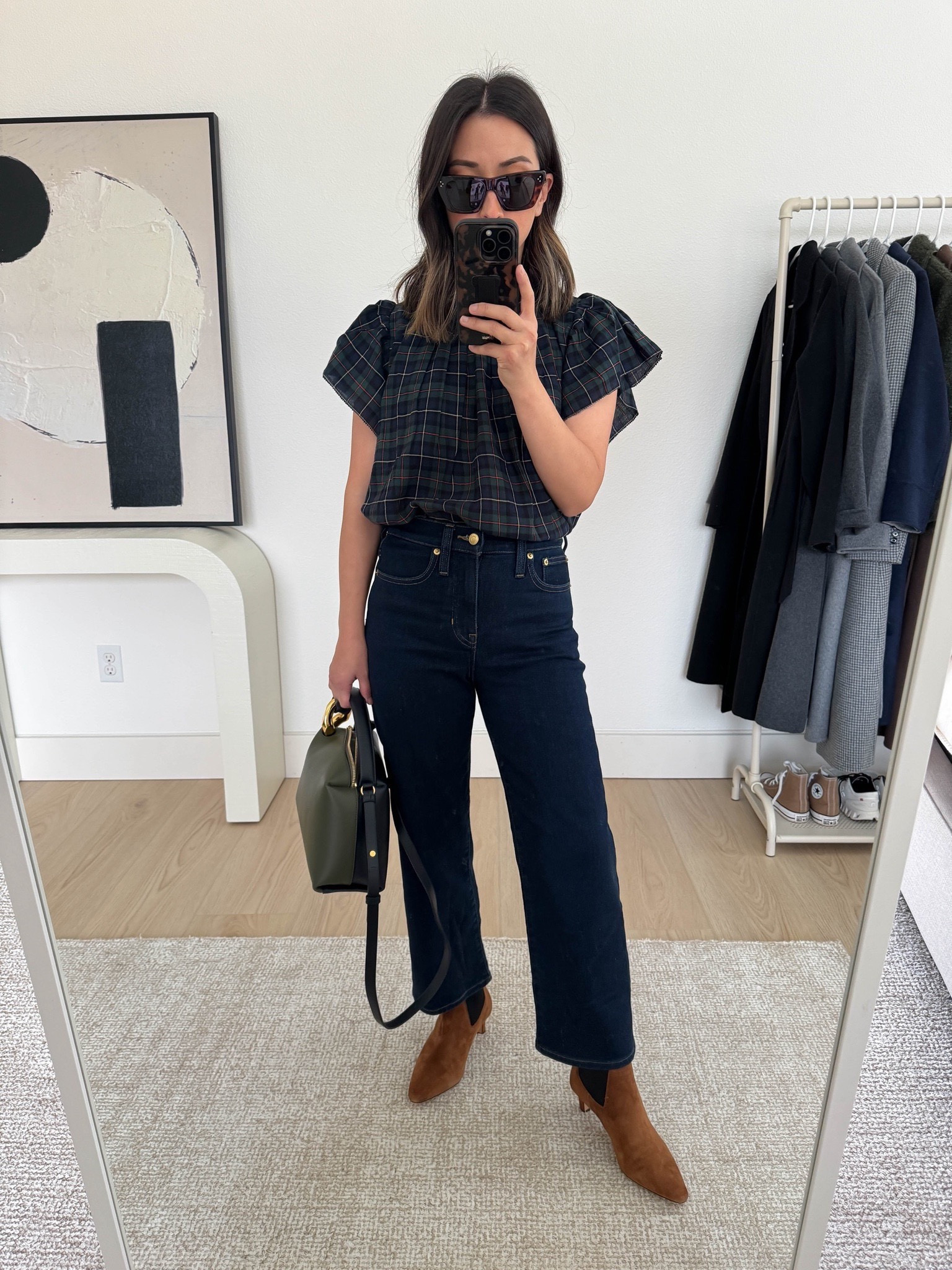 J.crew boots on major sale! 

Love this plaid top - the fit is so good on petites! Also these jeans are so good! This wash is the wash of the season! 

Thanksgiving outfit, holiday outfit, family photos, jeans, boots. 

Birds of Paradise top xs
J.crew jeans petite 24
J.crew boots 5.5
JW Anderson bag
Celine sunglasses  

Boots, jeans, holiday outfits, holiday party outfit 

#LTKsalealert #LTKshoecrush #LTKSeasonal