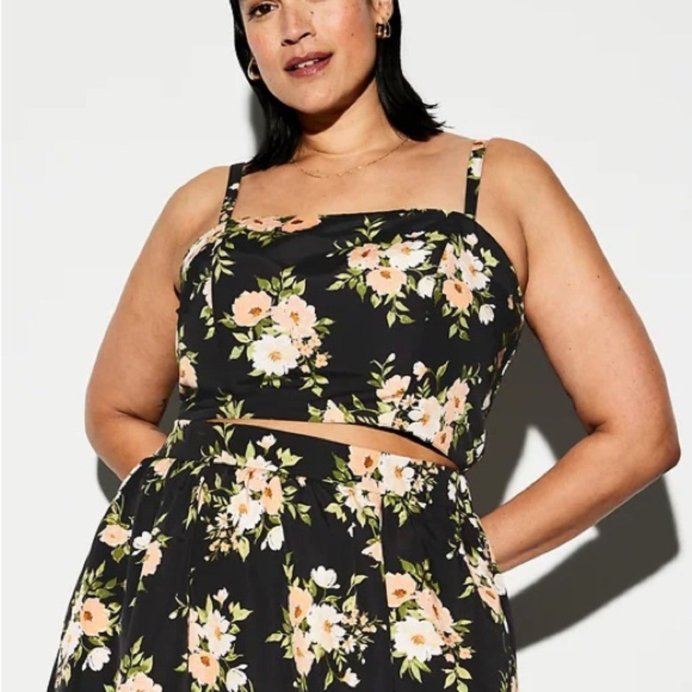 The Occasion by Old Navy Taffeta Cropped Tank Top size 2X | Poshmark