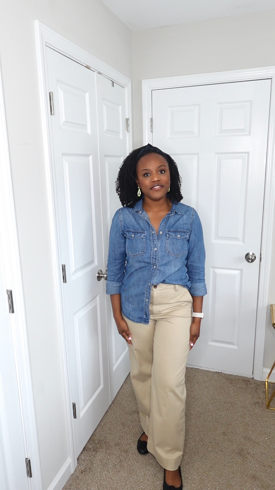 J. Crew button down, earrings, and headband. J. Crew Factory pants and Tory Burch flats. Cuyana tote bag. 💙

#LTKstyletip #LTKVideo #LTKmidsize