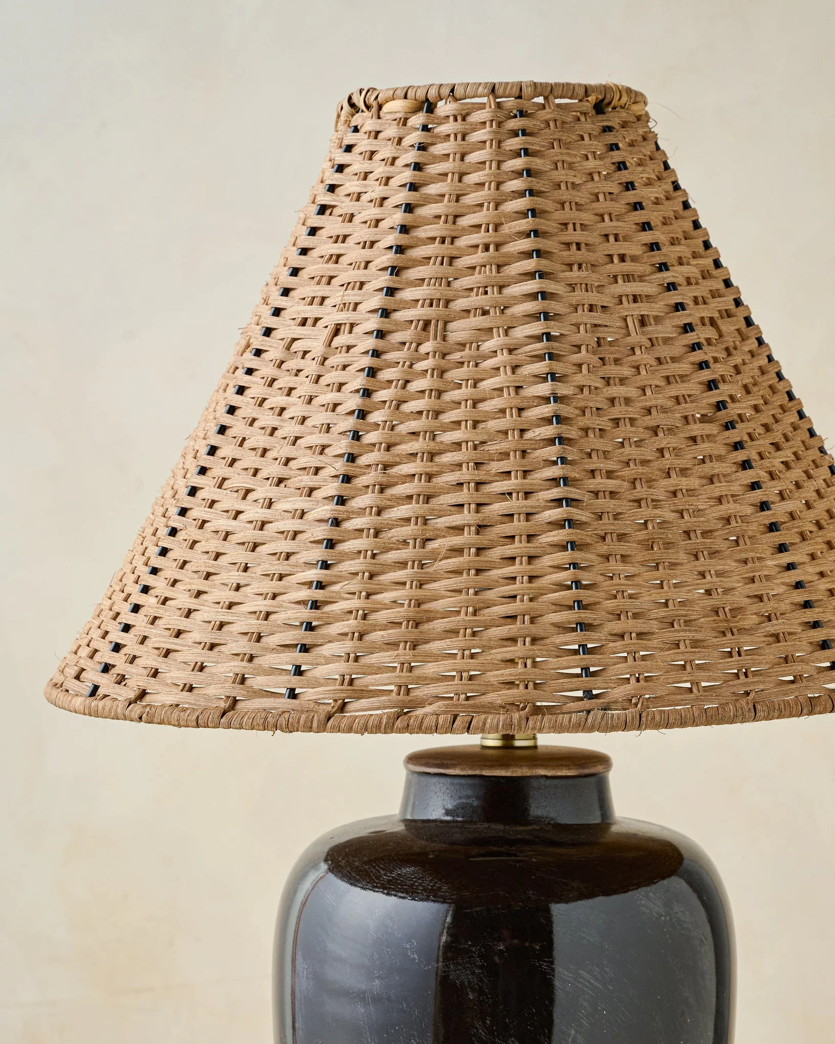 Amalia Table Lamp with Woven Shade | Magnolia
