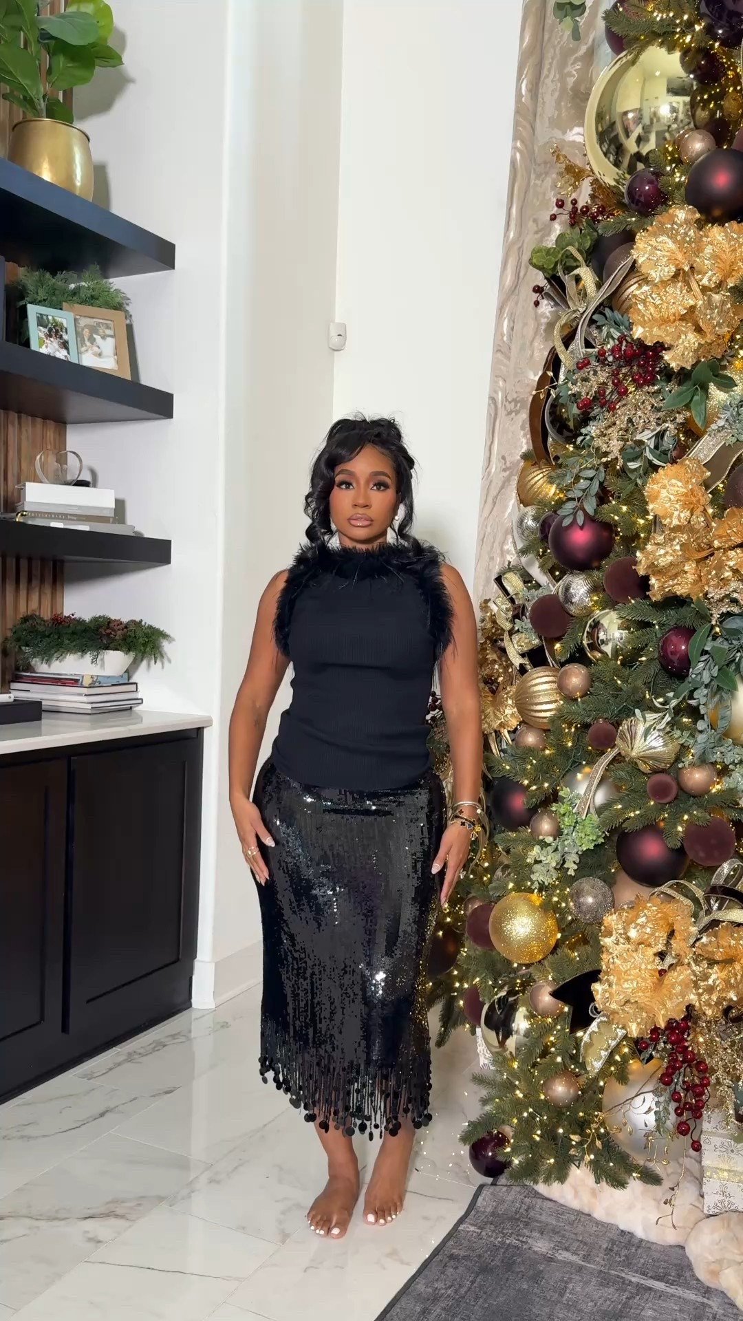 Faux fur ribbed tank paired with a sequin midi skirt for a chic holiday look! 

#LTKStyleTip #LTKFindsUnder100 #LTKHoliday
