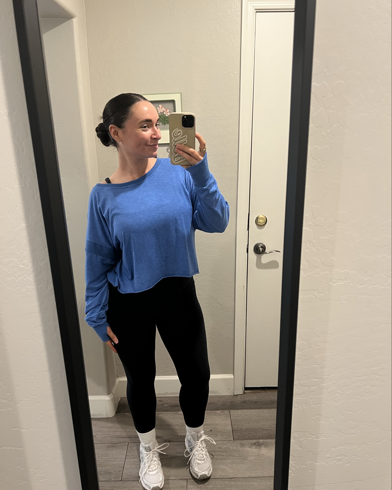cute workout cover up top!! wearing medium! 

#LTKootd #LTKfitnessgoals #LTKmorningroutine