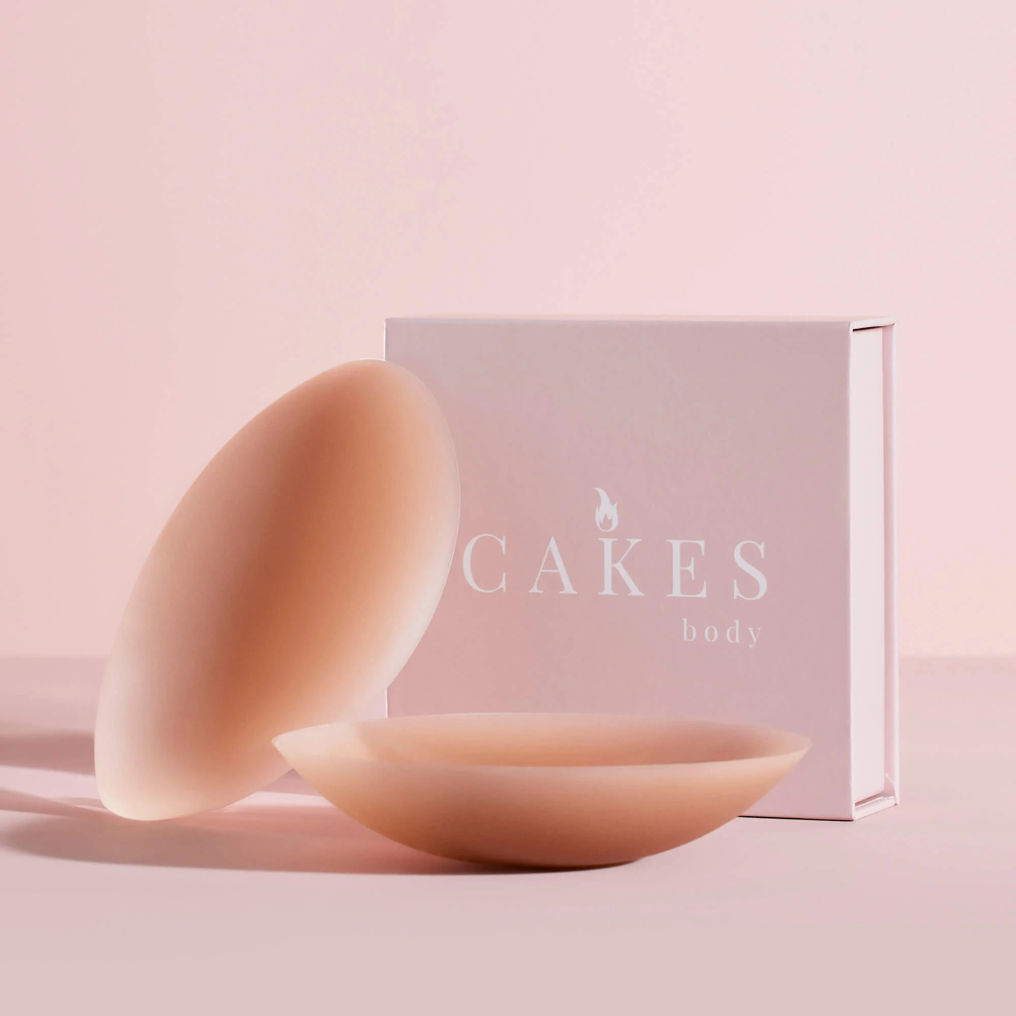 grippy CAKES circles™ – Seamless Silicone Nipple Covers | Cakes Body